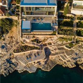 Luxury 7 Bedroom Dubrovnik Beachfront Villa with Infinity Pool, Sleeps 14